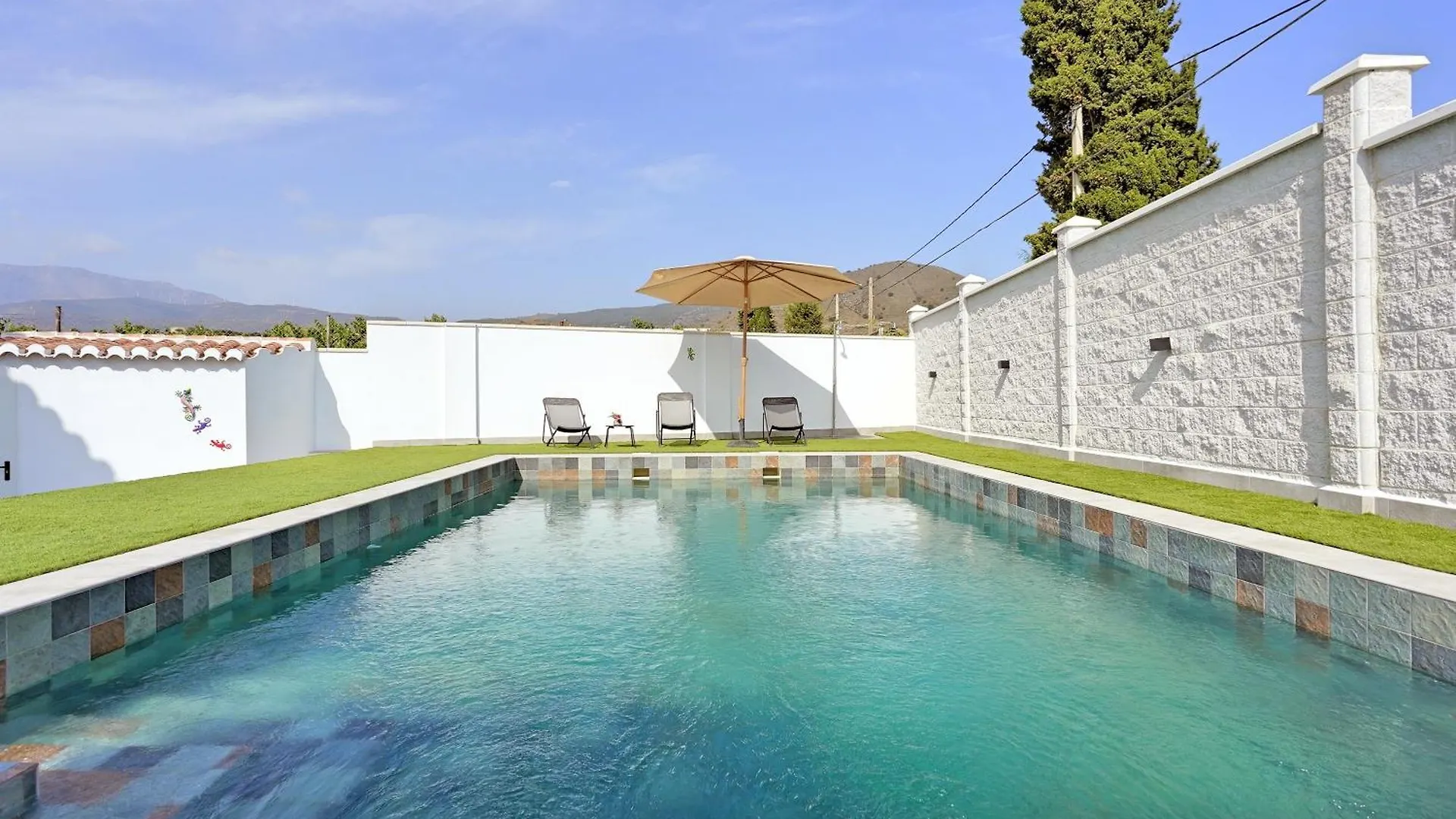 Rentitspain Finca Andalucia Confort Entre Montana Y Sol Motril